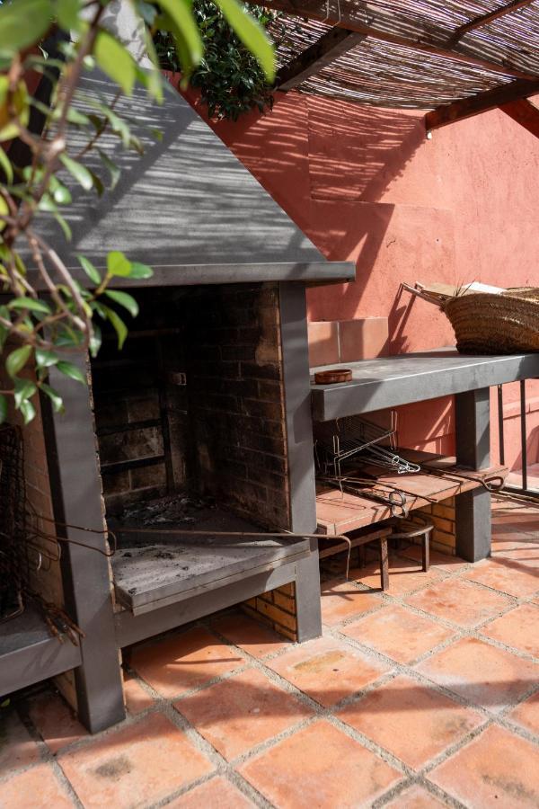 La Casita Del Patio Villa Borgona Bagian luar foto